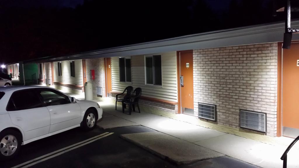 Budget Inn Fairport Zewnętrze zdjęcie